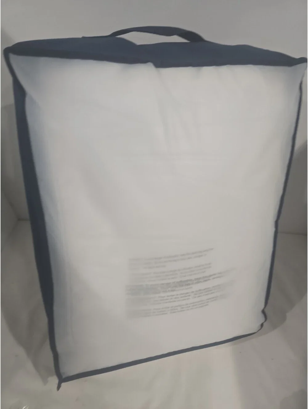 Tommy Bahama Home Coastal Cozy Comforter Luxury All Season Down Comforter